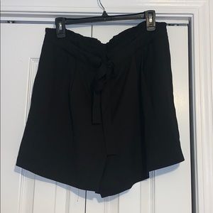 Black shorts with tie in front